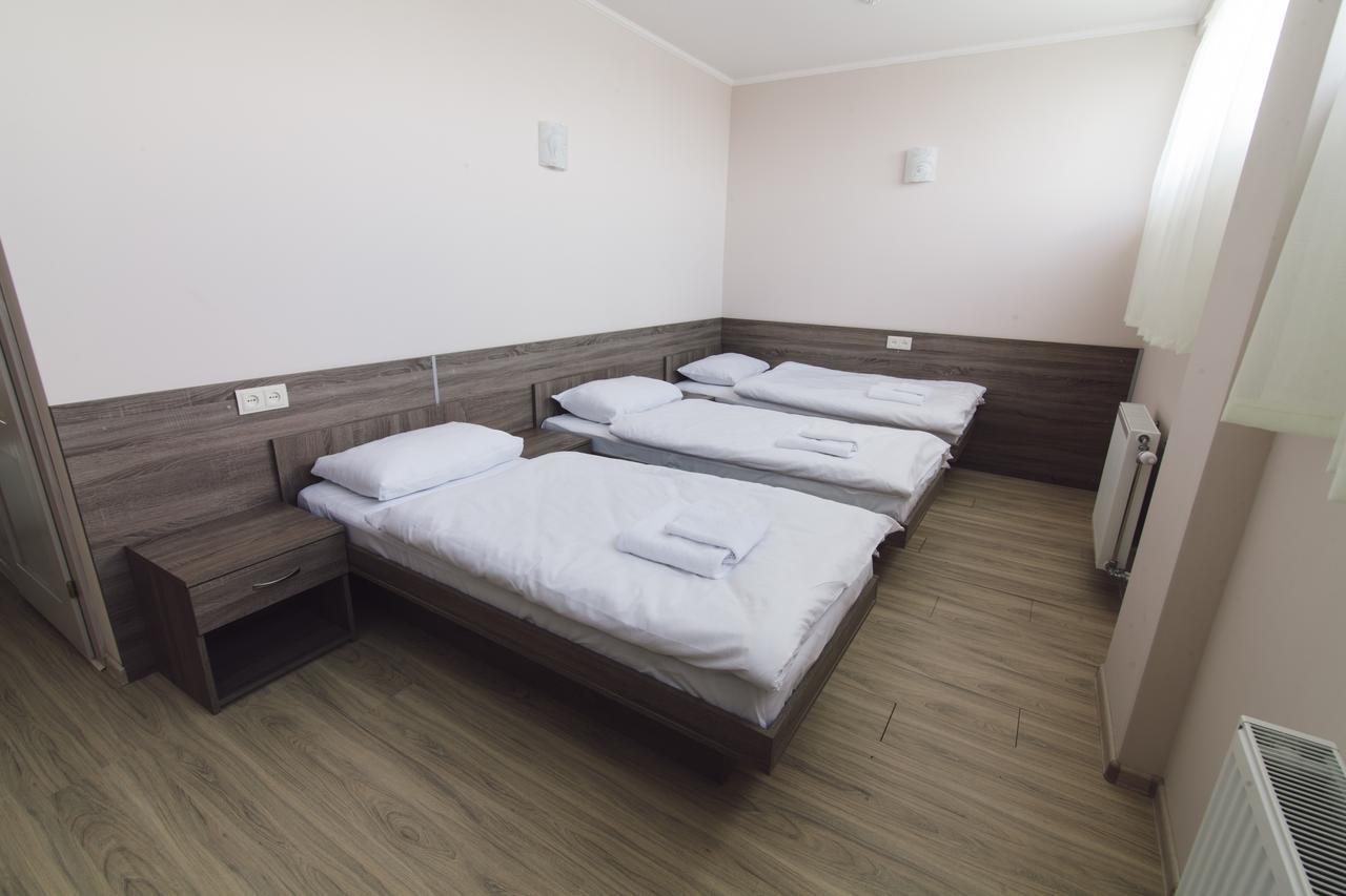 Zinedine Sport-Hotel Oezjhorod Kamer foto
